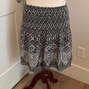 Elegant Black and White A-Line Skirt